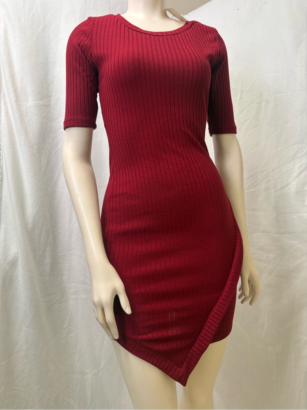 LOVE J Burgundy Ribbed Asymmetric Hem Bodycon Dress S